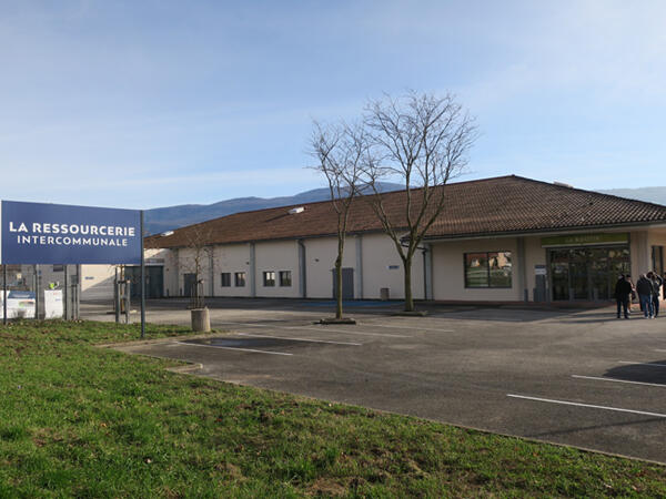 Ré-employer