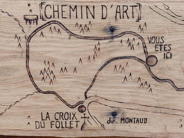 https://tourisme.saintmarcellin-vercors-isere.fr/sejourner/activites/lieux-exposition-galeries-art/5964856_chemin-dart-de-montaud/